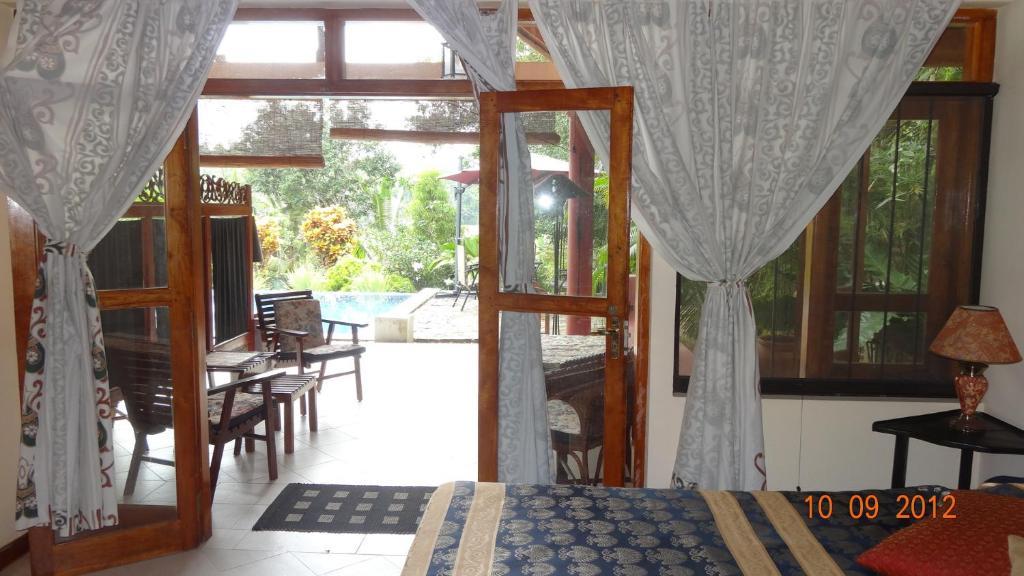 Lazy Lizard Hotel Galle Exterior foto